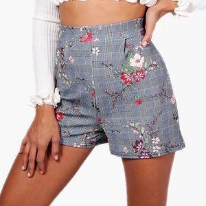 Boohoo Floral Check Shorts